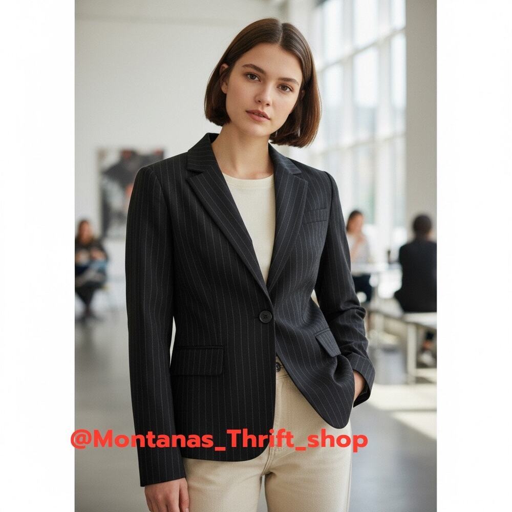 Ann Taylor sport coat 12 black pinstripe blazer lightweight classic jacket